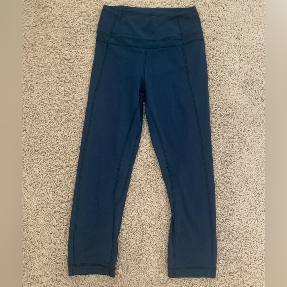 Lululemon cropped leggings